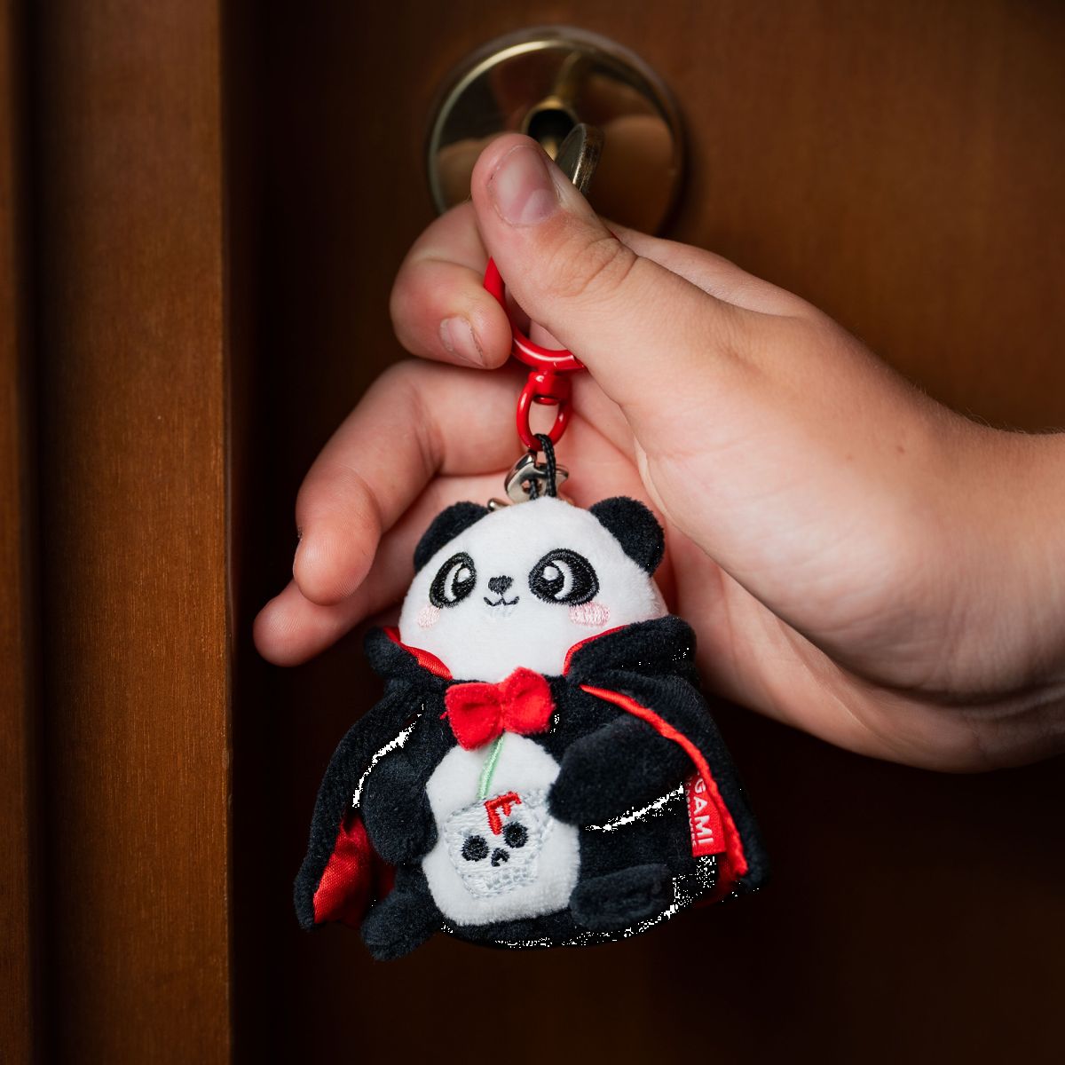 Panda-Plüsch-Schlüsselanhänger "Bam-Boo!" Halloween - Tiny Super Soft! - Legami