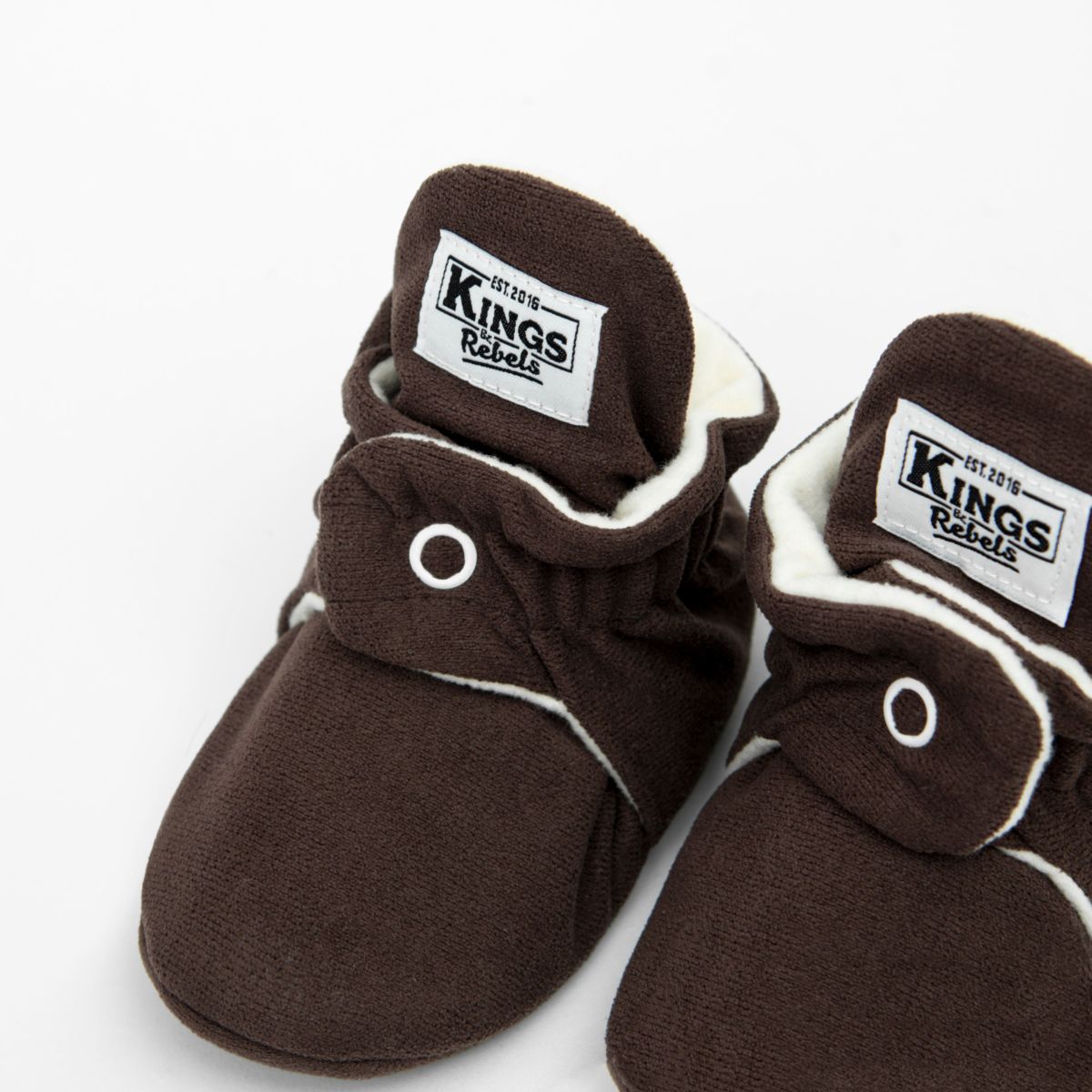 Kings & Rebels Gamuza Chocolate Classic NB-9cm